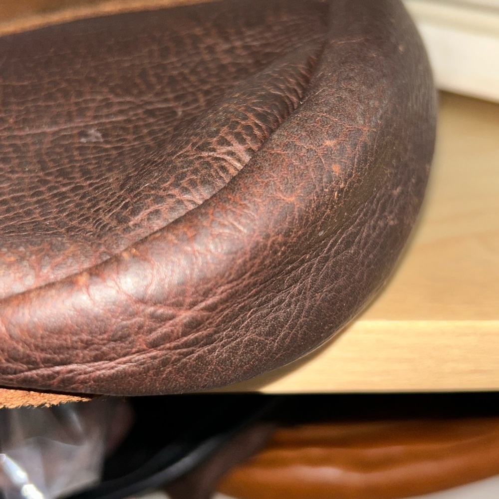 Wildwood Oyster Co. Brown Leather Crossbody - Picture 9 of 13